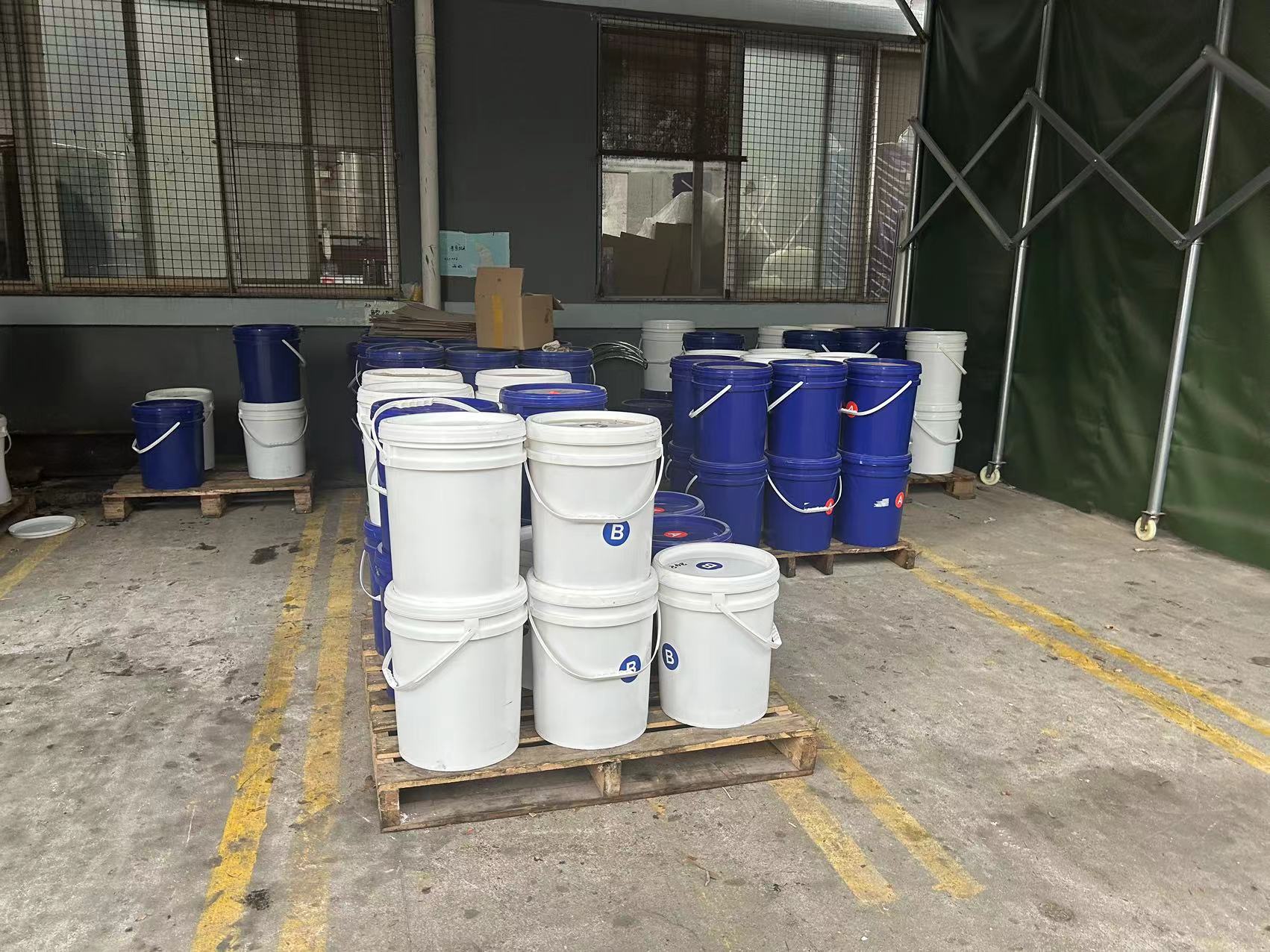 復(fù)合材料專用硅膠選擇有妙招，速來圍觀！